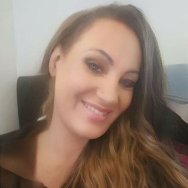 Hello I'm an open-minded Hungarian girl always full of passion .I like to give and I love to be pampered