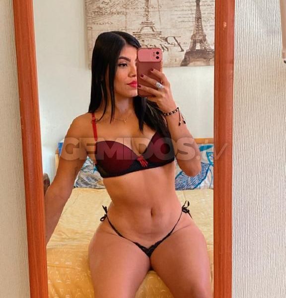 Hola hermoso, soy Danna una chica colombiana y estoy aquí para ti, esperándote para lo que Desees hacerme, deseosa. Te espero con un rico masajito con final inolvidable. Ven y disfruta con la privacidad muy exclusiva en linda casa segura y completamente agradable. Sin apuros y sin engaños pasaremos el momento más rico que nunca olvidarás, contactame y no te arrepentirás.