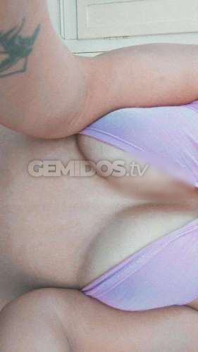 A parte de lo que se aprecia en las fotos tengo unos rasgos muy lindos, la educación es muy importante para mí y me adapto a cada persona para que podamos disfrutar de un agradable momento en todo sentido no solo en lo sexual. Soy estudiante de facultad y me gusta hablar mucho de todo En la cama no tengo peros…. Siempre con protección tanto anal oral y vaginal y higiene ante todo. Cualquier propuesta se puede charlar. Anímate a conocerme. Disponible las 24hs. Prefiero mensajes por wpp. También venta de contenido